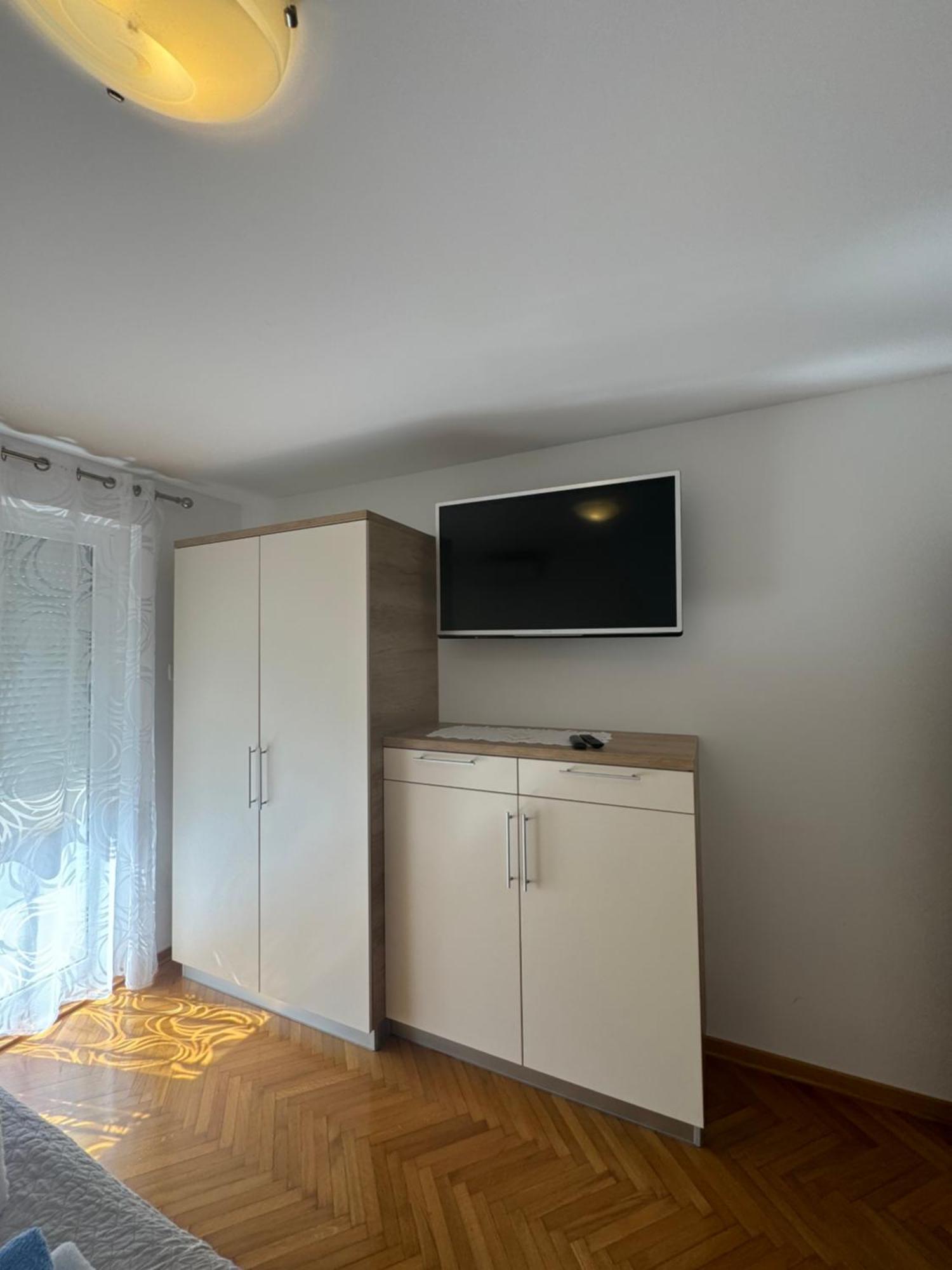 Apartments And Rooms Orazem Zoro Порторож Екстериор снимка